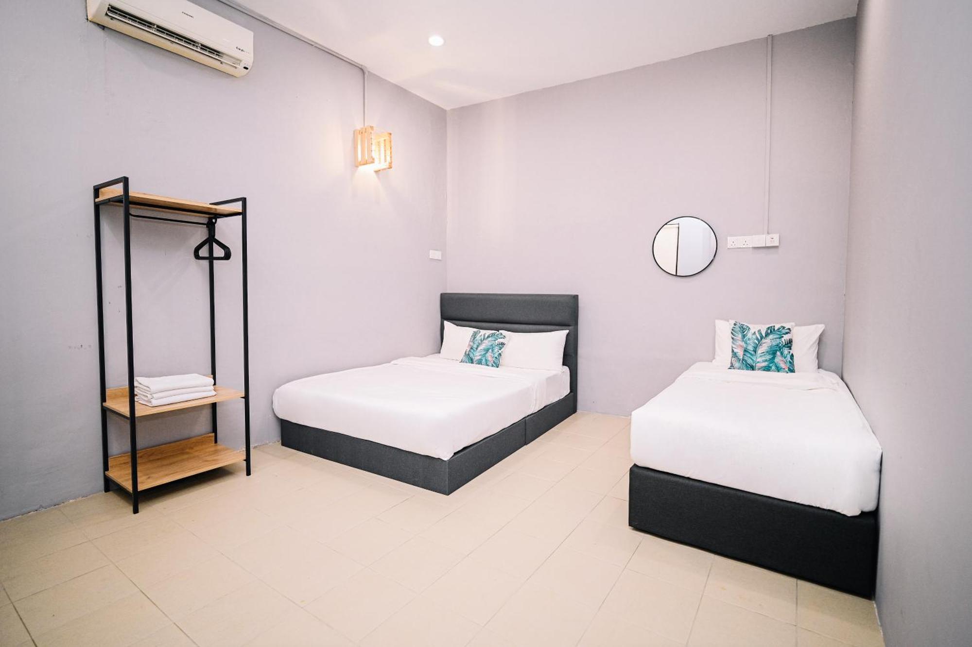 Swing & Pillows - 87 Muntri, Penang George Town Exterior photo